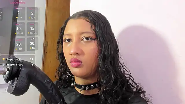 Snapshot of veronica_bigass chatting on July 26, 2026, 7:43 pm veronica bigass online show from July 26, 2026, 7:43 pm
