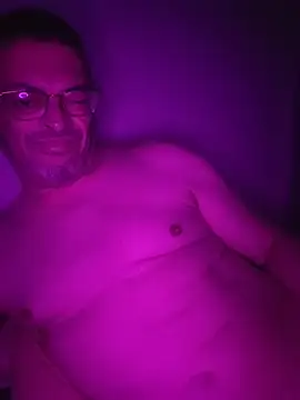 Boripass47 online show from April 14, 2026, 4:07 am