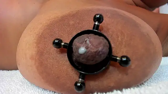 Snapshot of zara_lopez chatting on February 4, 2026, 7:42 pm zara lopez online show from February 4, 2026, 7:42 pm