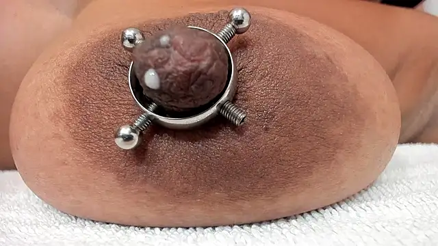 Snapshot of zara_lopez chatting on February 18, 2026, 7:32 pm zara lopez online show from February 18, 2026, 7:32 pm