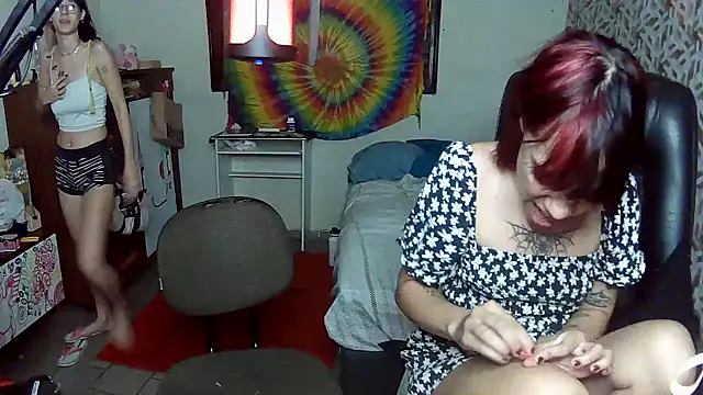 Moon  online show from April 22, 2026, 10:33 pm