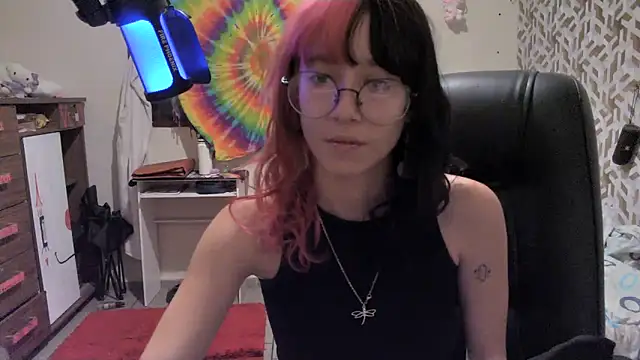 Moon  online show from April 25, 2026, 12:57 am