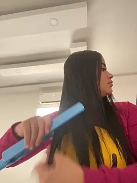 Valerials online show from April 15, 2026, 1:07 pm