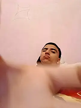 Snapshot of brytiagoBD55 chatting on April 10, 2026, 9:25 am brytiagoBD55 online show from April 10, 2026, 9:25 am