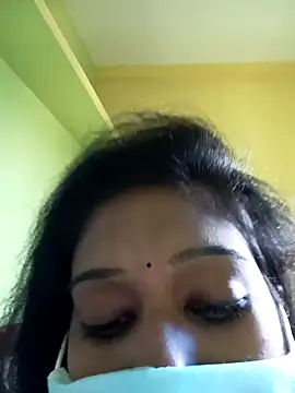 Snapshot of bannerjeesneha20 chatting on March 27, 2026, 1:44 am bannerjeesneha20 online show from March 27, 2026, 1:44 am