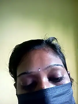 Snapshot of bannerjeesneha20 chatting on April 17, 2026, 11:13 am bannerjeesneha20 online show from April 17, 2026, 11:13 am