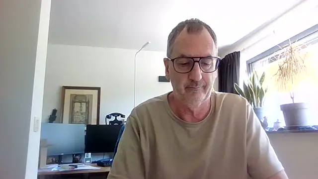 HotLucas66 online show from June 18, 2026, 10:30 am