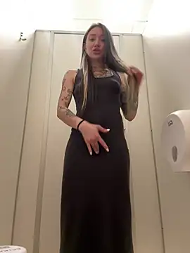 Snapshot of SaintSquirt chatting on June 6, 2026, 3:50 pm SaintSquirt online show from June 6, 2026, 3:50 pm