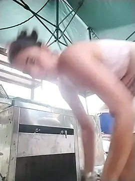 wet vika online show from March 26, 2026, 11:05 am