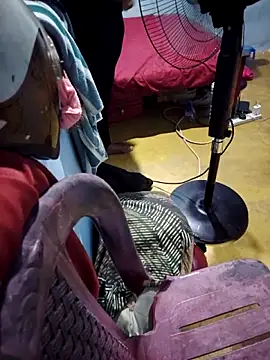 banu-aunty online show from March 30, 2026, 8:43 pm