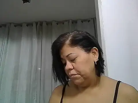 Veronica missbigg online show from June 5, 2026, 8:09 am