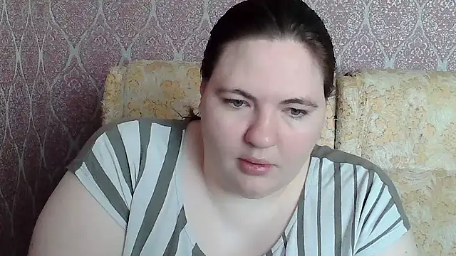 Snapshot of ElviraOreilllyX chatting on May 4, 2026, 6:53 am ElviraOreilllyX online show from May 4, 2026, 6:53 am