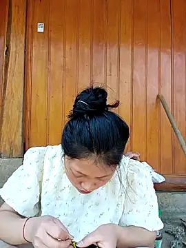 Bethiencute online show from April 3, 2026, 3:15 am