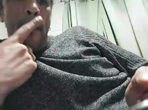 Snapshot of VladTepeslll chatting on April 13, 2026, 2:28 am VladTepeslll online show from April 13, 2026, 2:28 am