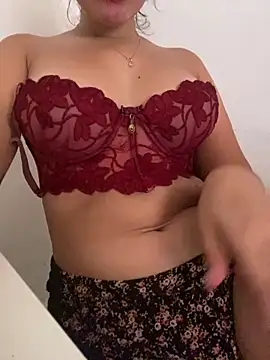 Ariell hot online show from May 18, 2026, 4:13 pm