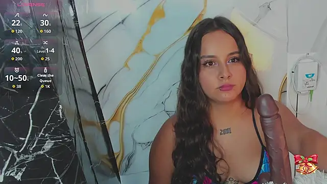 sophia vivass online show from May 4, 2026, 12:50 am