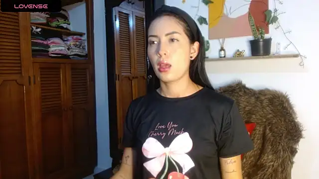 ivanna dl online show from May 17, 2026, 1:03 am
