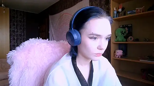 Snapshot of baby_onface chatting on May 14, 2026, 8:32 am baby onface online show from May 14, 2026, 8:32 am