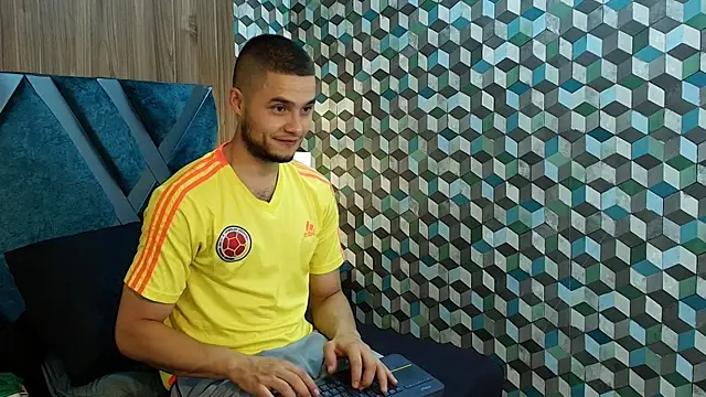 Snapshot of Joaho_Fernandez chatting on June 14, 2026, 2:24 am Joaho Fernandez online show from June 14, 2026, 2:24 am