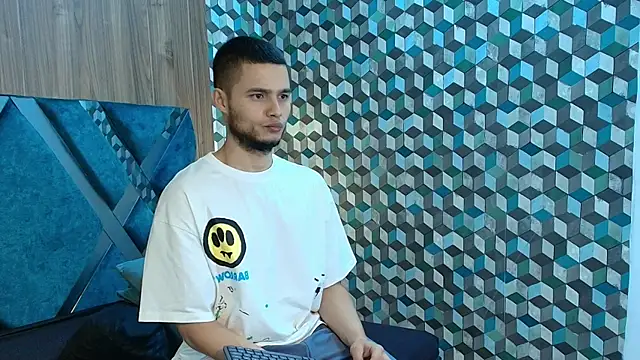 Snapshot of Joaho_Fernandez chatting on July 21, 2026, 8:00 pm Joaho Fernandez online show from July 21, 2026, 8:00 pm