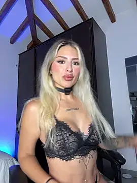 Snapshot of Eva_Jagger chatting on June 4, 2026, 5:24 am Eva Jagger online show from June 4, 2026, 5:24 am
