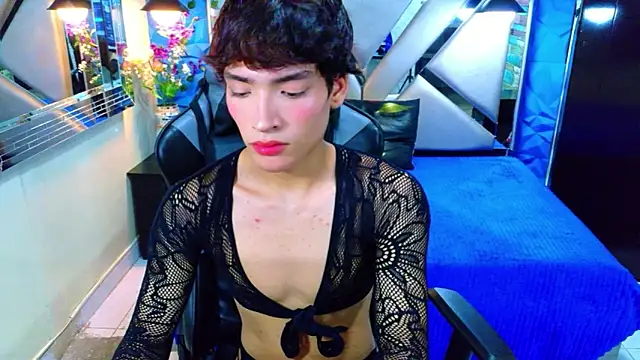 IsaacNovaa online show from April 17, 2026, 7:50 pm