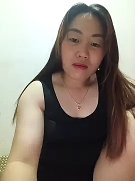 Snapshot of he-se-kin chatting on April 30, 2026, 12:44 pm he-se-kin online show from April 30, 2026, 12:44 pm