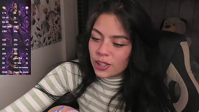 Kikii 1 online show from March 26, 2026, 5:13 am