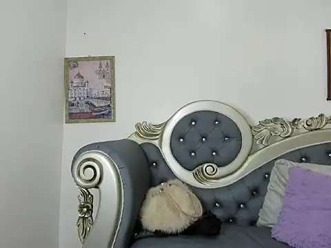 Snapshot of JADE-ESMERALDA chatting on April 2, 2026, 7:55 pm JADE-ESMERALDA online show from April 2, 2026, 7:55 pm