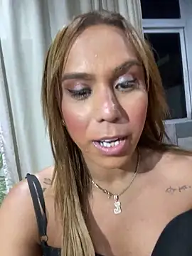 Jullyanaximeness online show from April 15, 2026, 12:39 am