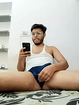 Snapshot of boyzxzxc chatting on March 26, 2026, 8:20 am boyzxzxc online show from March 26, 2026, 8:20 am