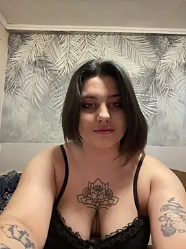 Snapshot of LinaSherman chatting on March 28, 2026, 11:21 am LinaSherman online show from March 28, 2026, 11:21 am