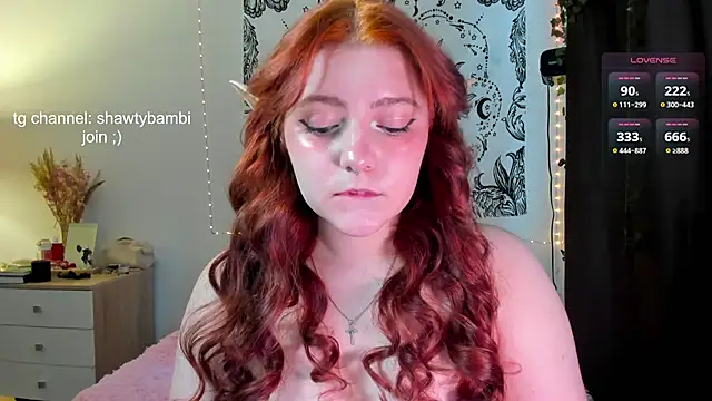 Snapshot of bambimayy chatting on April 10, 2026, 9:36 am bambimayy online show from April 10, 2026, 9:36 am