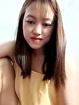 Snapshot of -Bitilu- chatting on April 3, 2026, 7:12 pm -Bitilu- online show from April 3, 2026, 7:12 pm