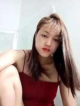 Snapshot of -Bitilu- chatting on April 15, 2026, 7:58 pm -Bitilu- online show from April 15, 2026, 7:58 pm