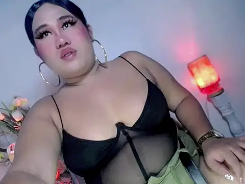maui wowie xxx online show from May 29, 2026, 1:20 pm