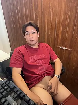 Titanryu online show from April 20, 2026, 4:04 am