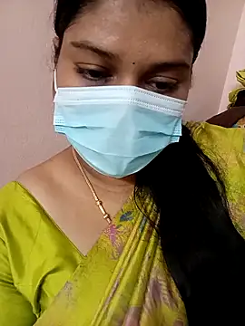 Snapshot of Tamil_Hot_Rithaniya chatting on April 30, 2026, 6:14 pm Tamil Hot Rithaniya online show from April 30, 2026, 6:14 pm
