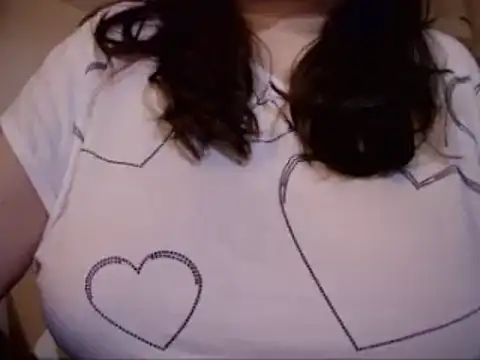 Snapshot of Bonnie_Jade chatting on April 6, 2026, 9:27 pm Bonnie Jade online show from April 6, 2026, 9:27 pm