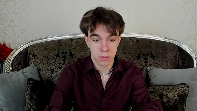 Snapshot of DaveBevy chatting on April 10, 2026, 5:23 am DaveBevy online show from April 10, 2026, 5:23 am