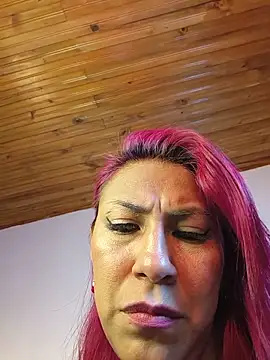 tatianabelli online show from June 17, 2026, 12:35 am