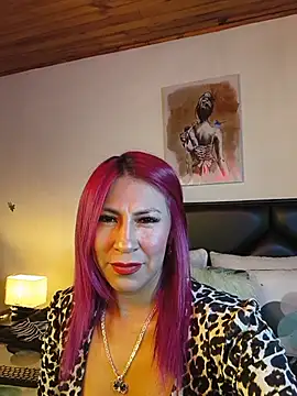 tatianabelli online show from June 18, 2026, 9:08 pm