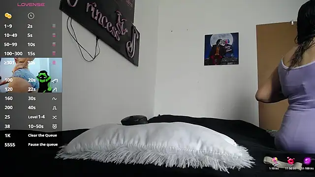 Snapshot of allison_maxtattoo_ chatting on June 25, 2026, 3:38 pm allison maxtattoo online show from June 25, 2026, 3:38 pm