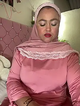 Snapshot of Marian_fadel chatting on April 26, 2026, 12:47 pm Marian fadel online show from April 26, 2026, 12:47 pm