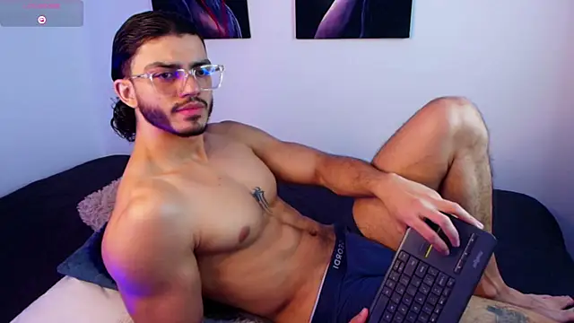 Snapshot of IamAxel03 chatting on June 30, 2026, 7:59 pm IamAxel03 online show from June 30, 2026, 7:59 pm