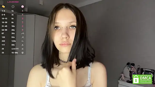 Snapshot of AmeliaMiotii chatting on May 8, 2026, 11:04 am AmeliaMiotii online show from May 8, 2026, 11:04 am