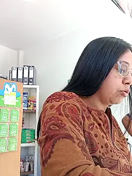 Snapshot of Violeta--7 chatting on April 11, 2026, 1:48 pm Violeta--7 online show from April 11, 2026, 1:48 pm