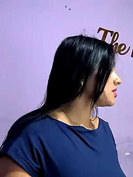 Snapshot of SophiaCastro09_ chatting on April 13, 2026, 10:26 pm SophiaCastro09 online show from April 13, 2026, 10:26 pm