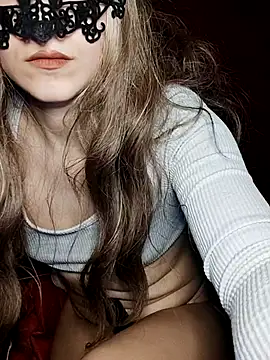 Snapshot of Melissa22gh chatting on April 10, 2026, 8:57 pm Melissa22gh online show from April 10, 2026, 8:57 pm