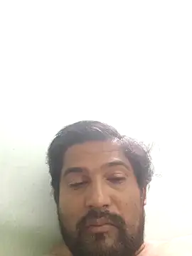 varun2184 online show from April 13, 2026, 6:24 pm